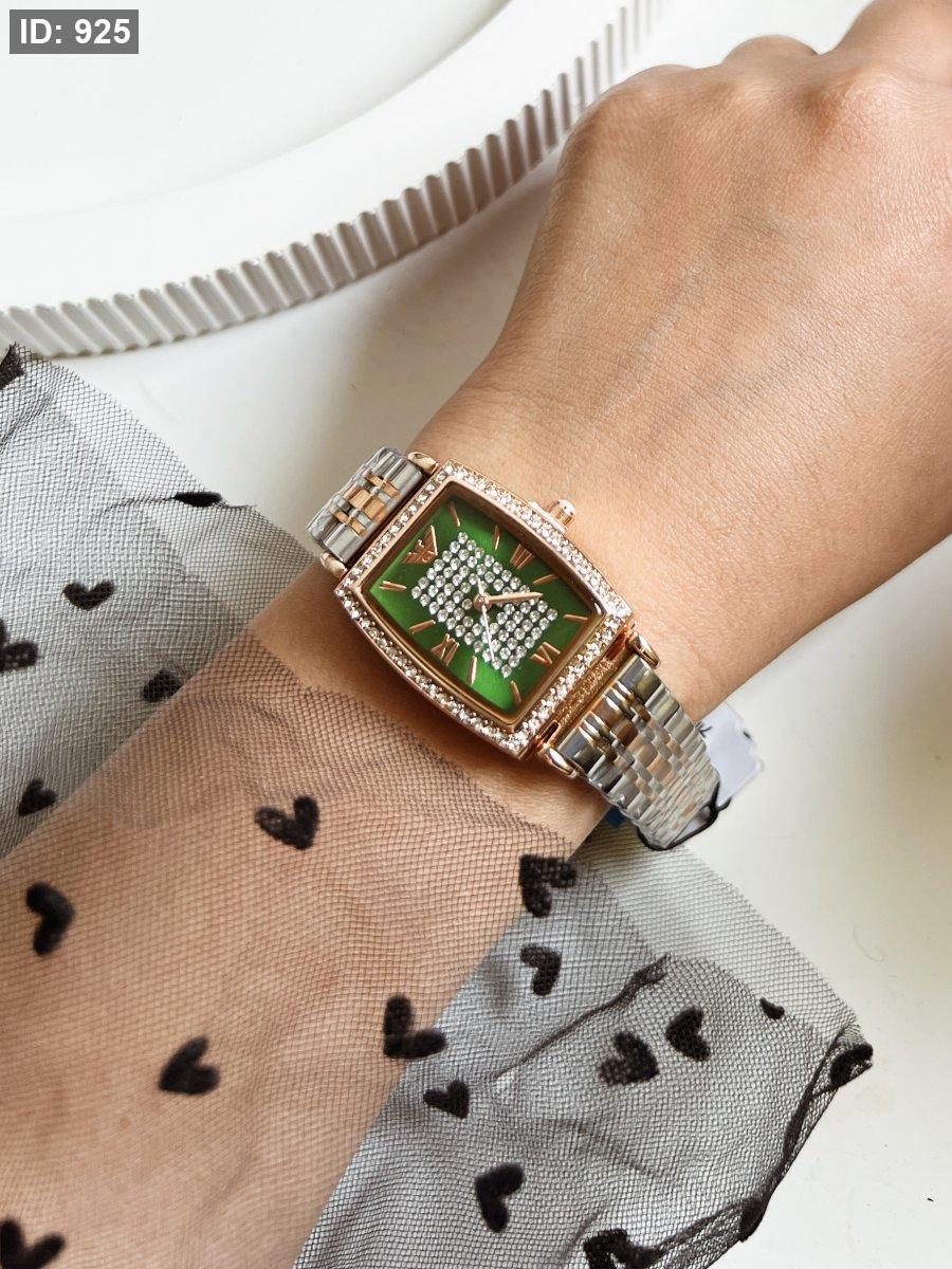 ساعة إمبوريو أرماني نسائية مع علبة E3