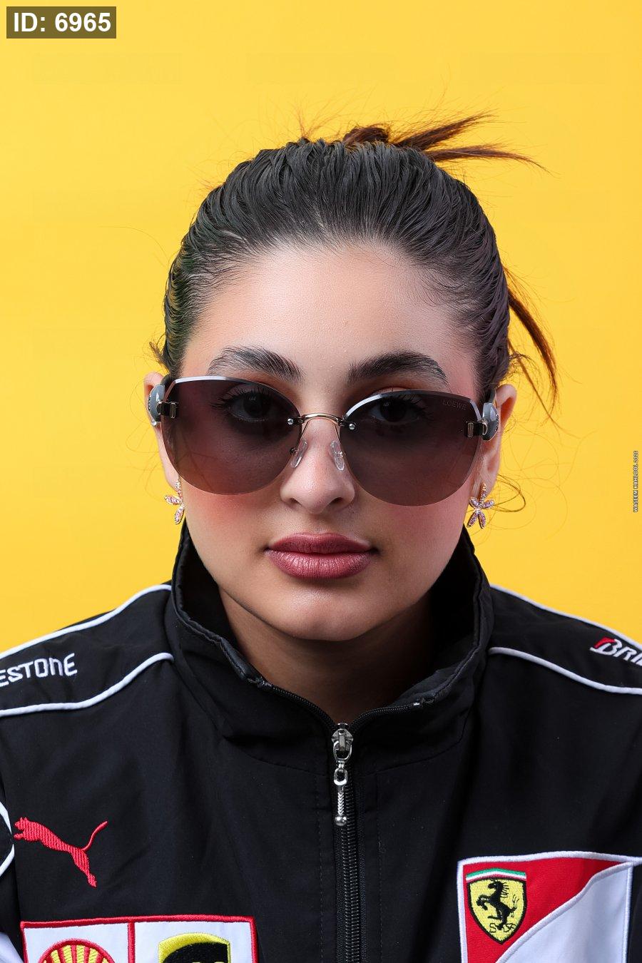 نظارة لويفي نسائية G